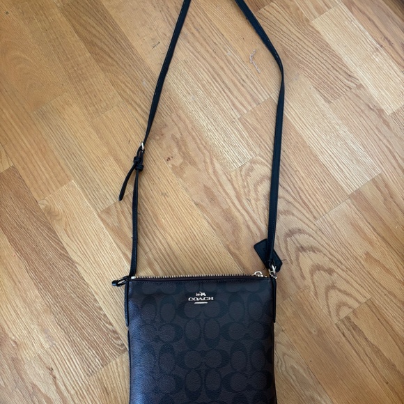 COACH Crossbody Bag Signature Canvas - Picture 7 of 8